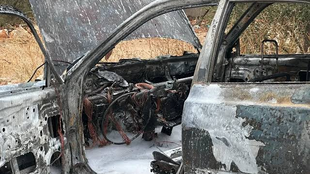 Şanlıurfa'daki Devlet Hastanesi Otoparkında Korkutan Araç Yangını: İki Otomobil Kül Oldu