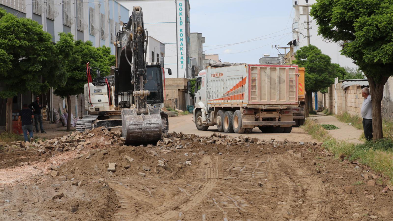 Halfeti Kaymakamı’ndan Yol Müjdesi