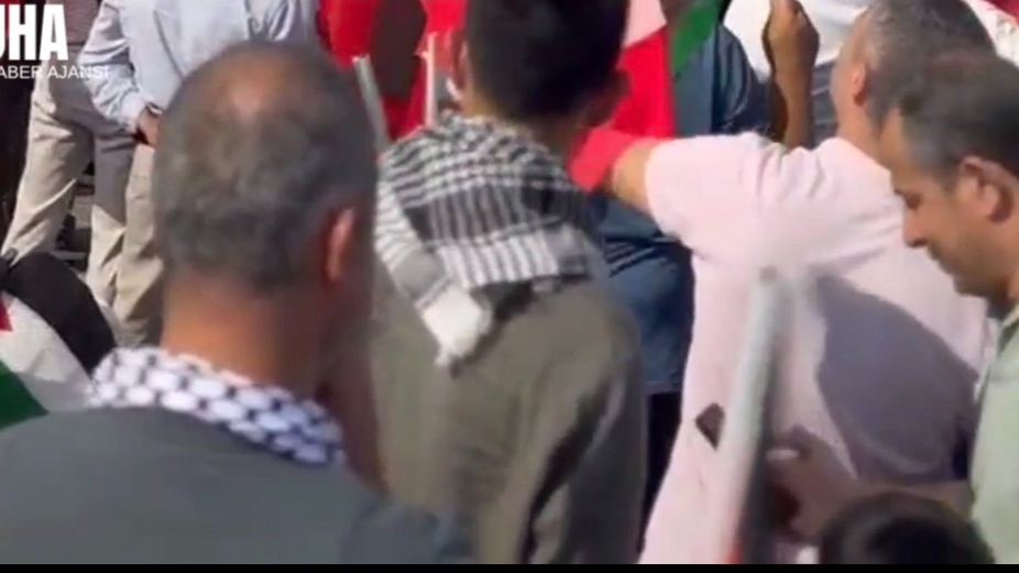 Üsküdar’da “Özgür Gazze” Mitingi: Binlerce Kişi Filistin İçin Meydandaydı