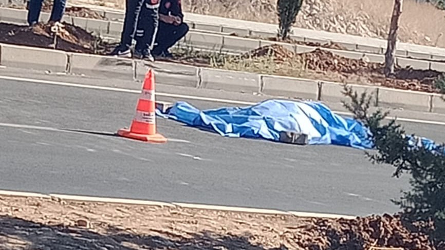 Şanlıurfa’da Yaya Trafik Kazasında Can Verdi: Karşıdan Karşıya Geçen İrfan Deniz Hayatını Kaybetti
