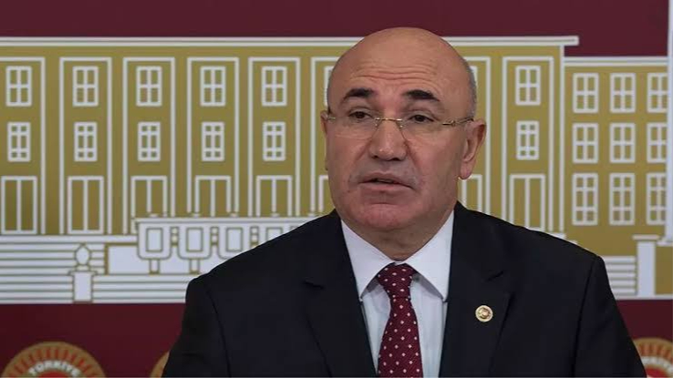 Urfa’dan Zirveye: Mahmut Tanal Türkiye’nin En Etkili 2. Milletvekili Seçildi!