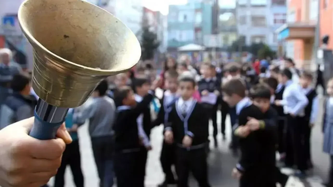 Milyonlarca öğrenci için kritik uyarı: Sömestr tatili uzayabilir